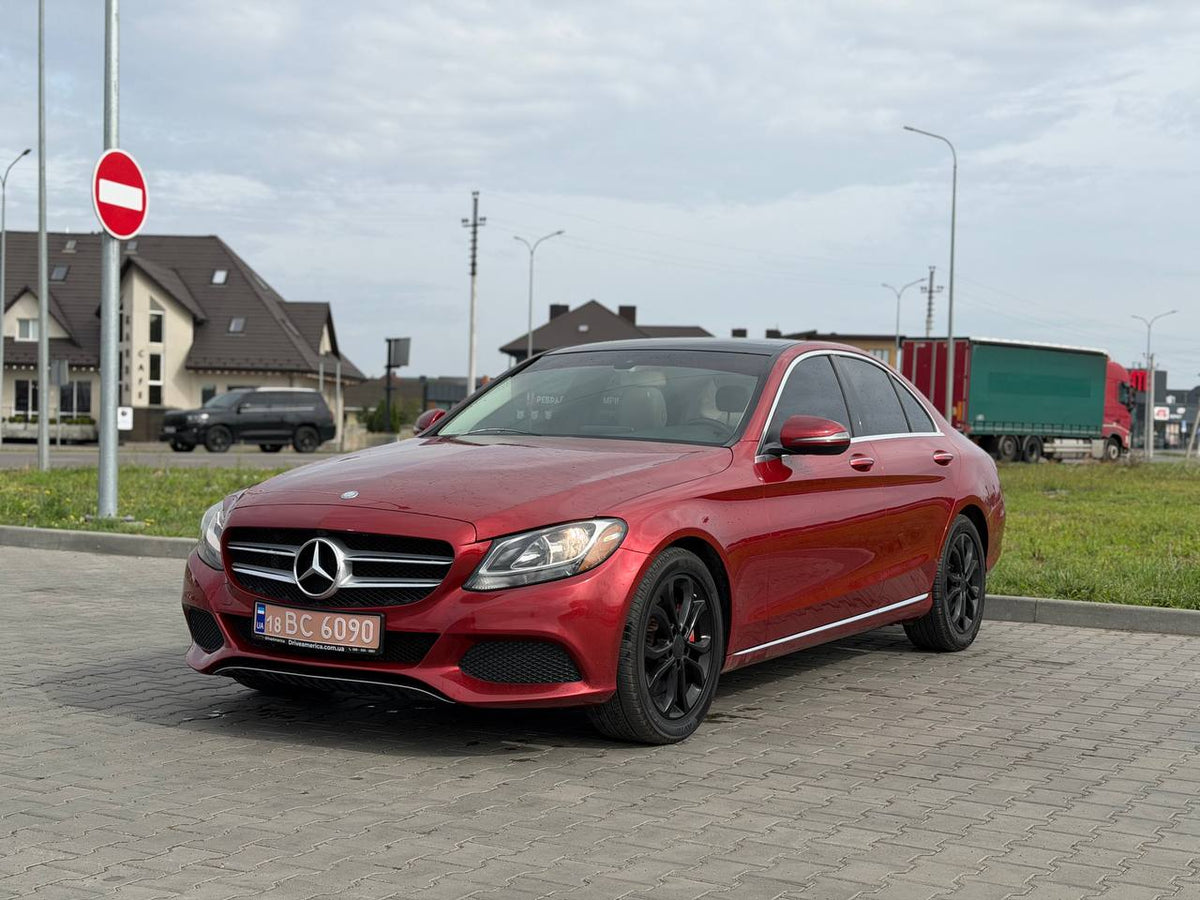 MERCEDES-BENZ C 300
