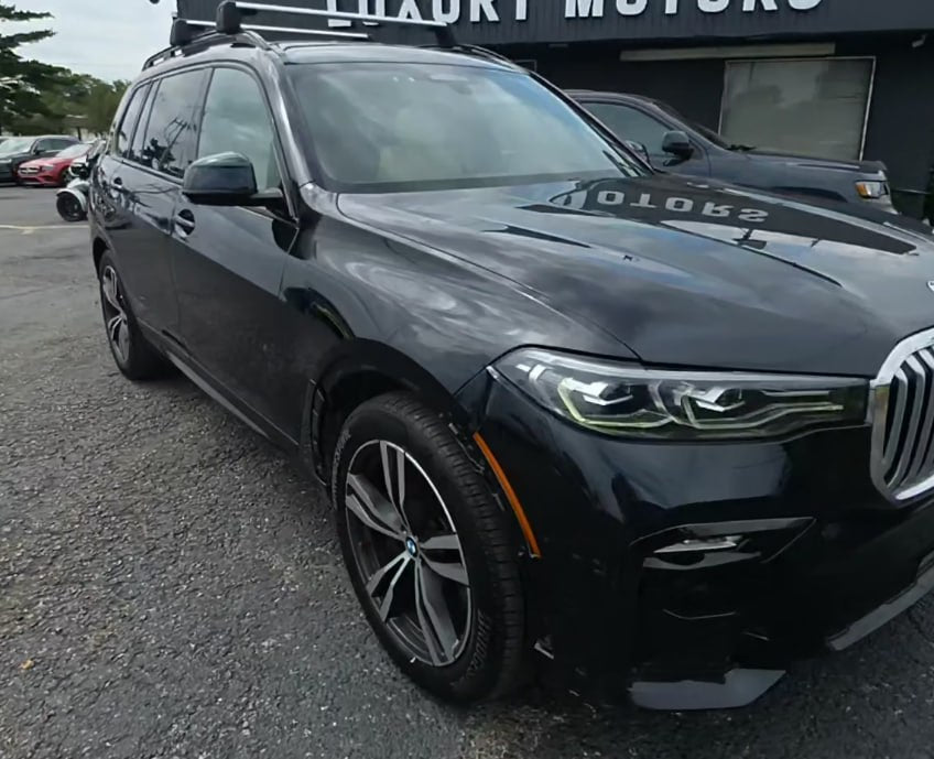 2019 BMW X7 40i M-SPORT