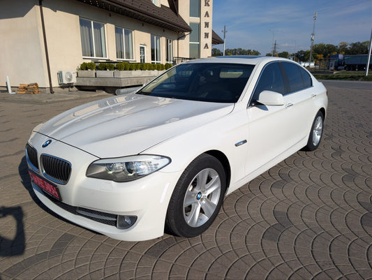 2013 BMW 528i F10