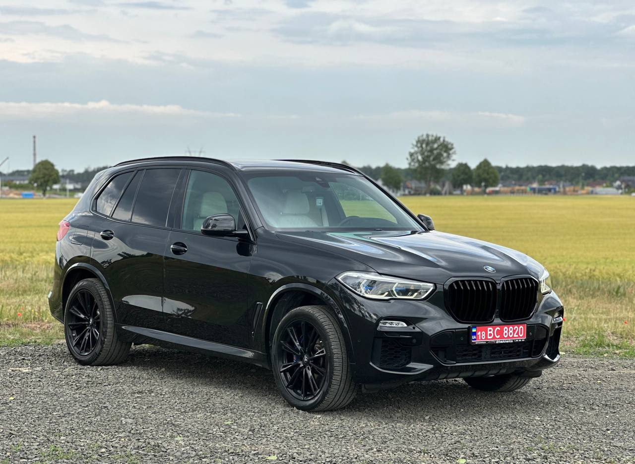 2019 BMW X5 XDRIVE 50i M-SPORT(ПНЕВМО)