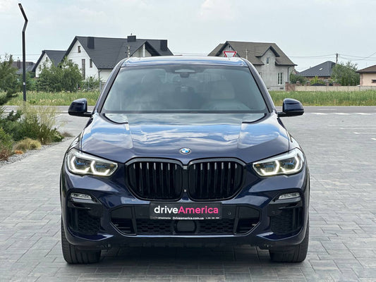 2020 BMW X5 M50i