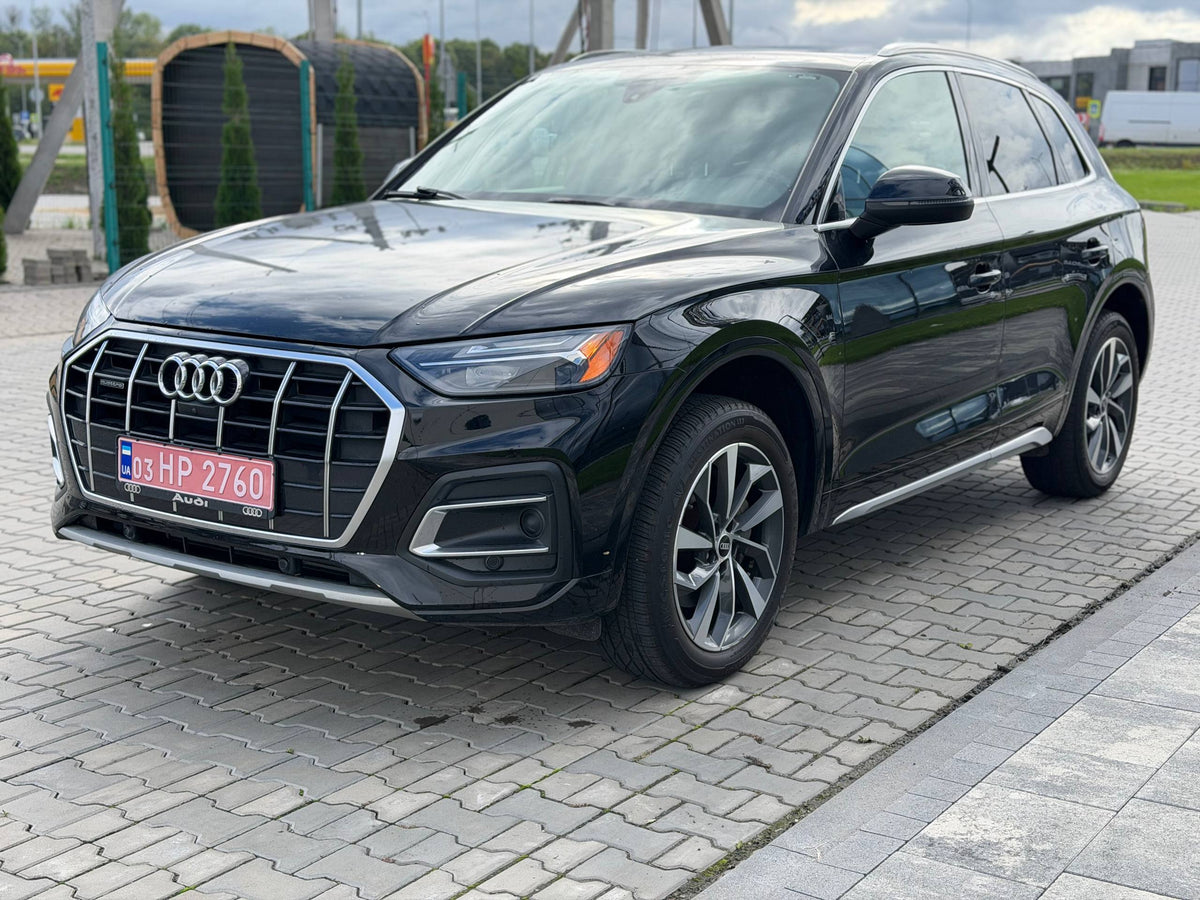 2020 AUDI Q5 S-LINE
