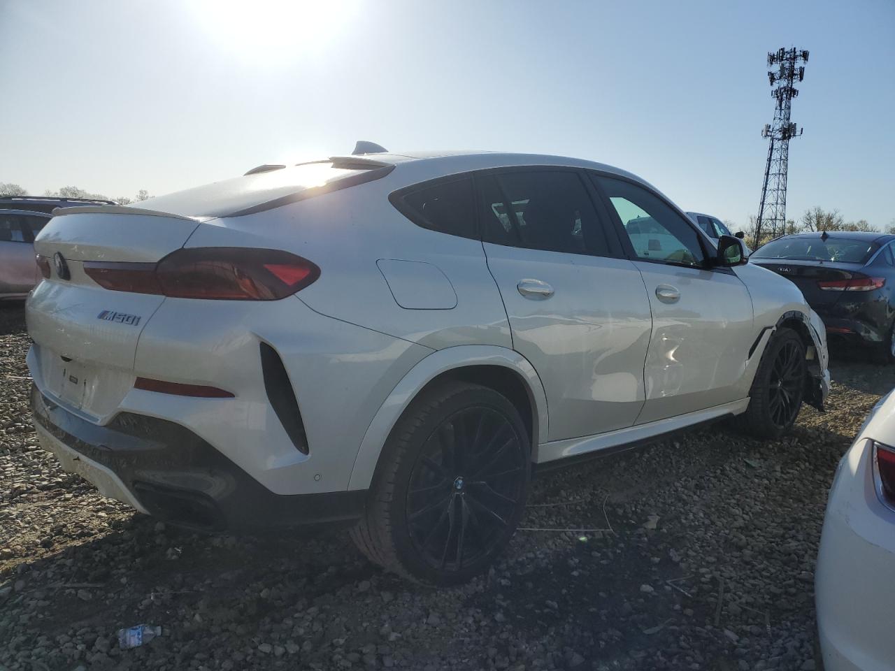 BMW X6 M50I
