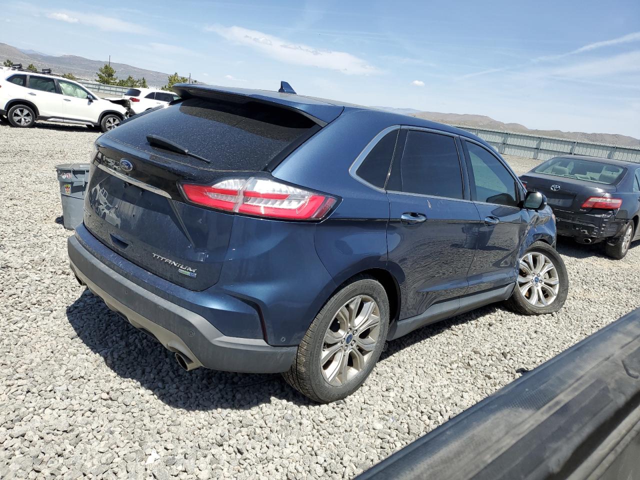 FORD EDGE AWD TITANIUM