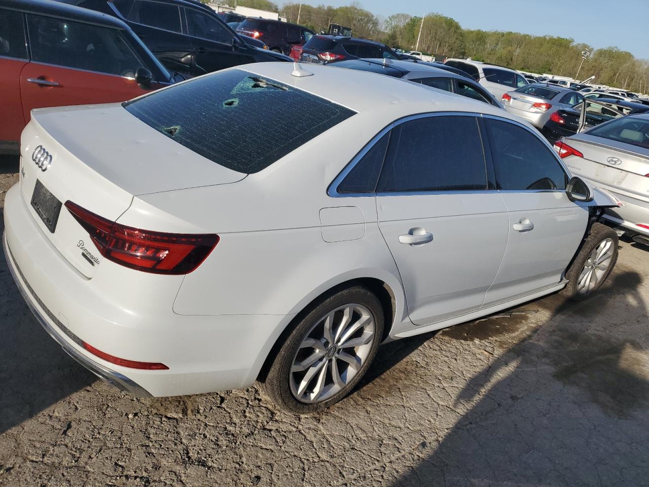 AUDI A4 PREMIUM