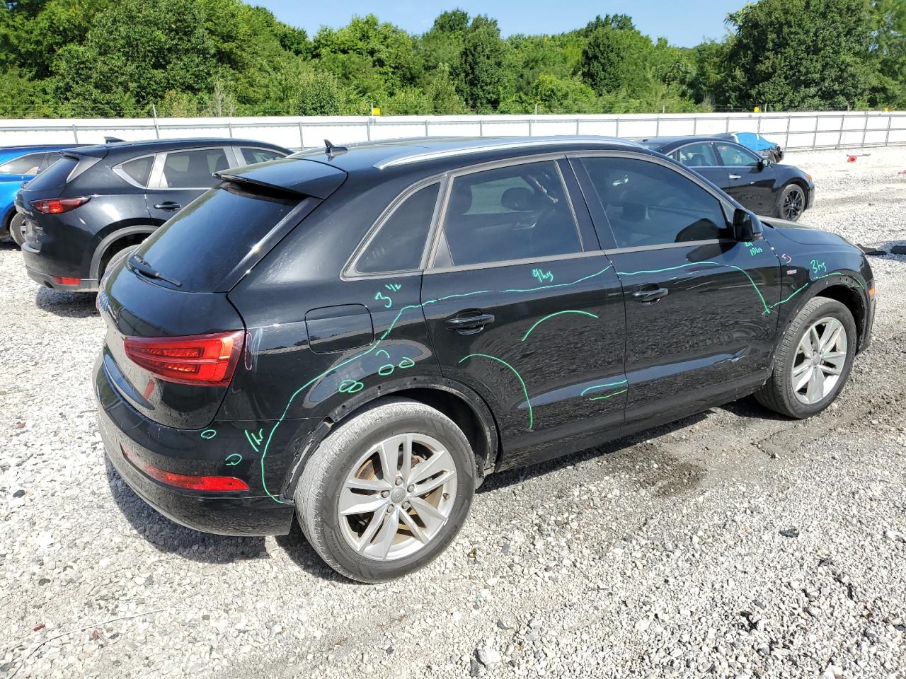AUDI Q3 PREMIUM