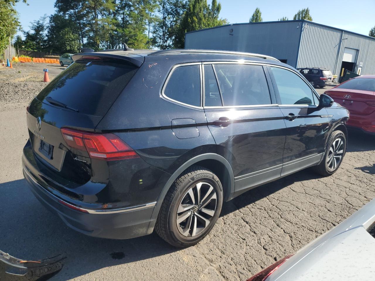 VOLKSWAGEN TIGUAN S