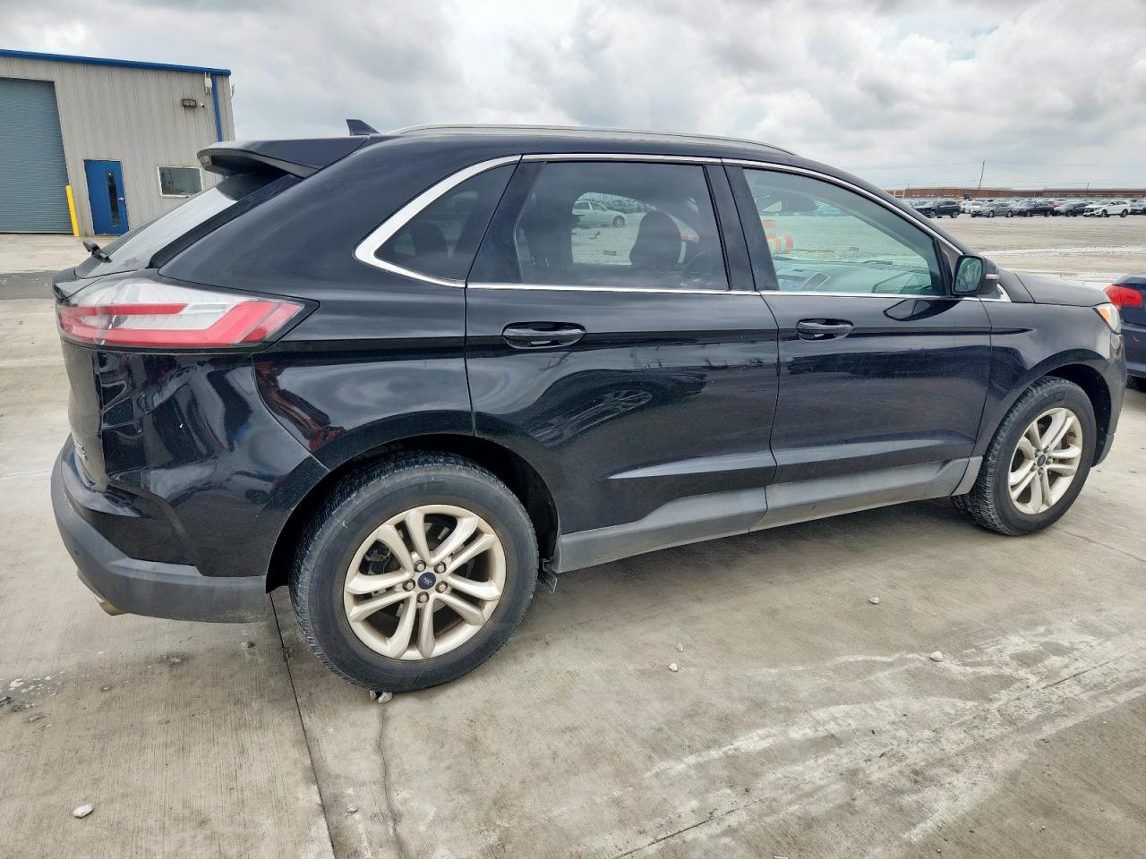 FORD EDGE SEL
