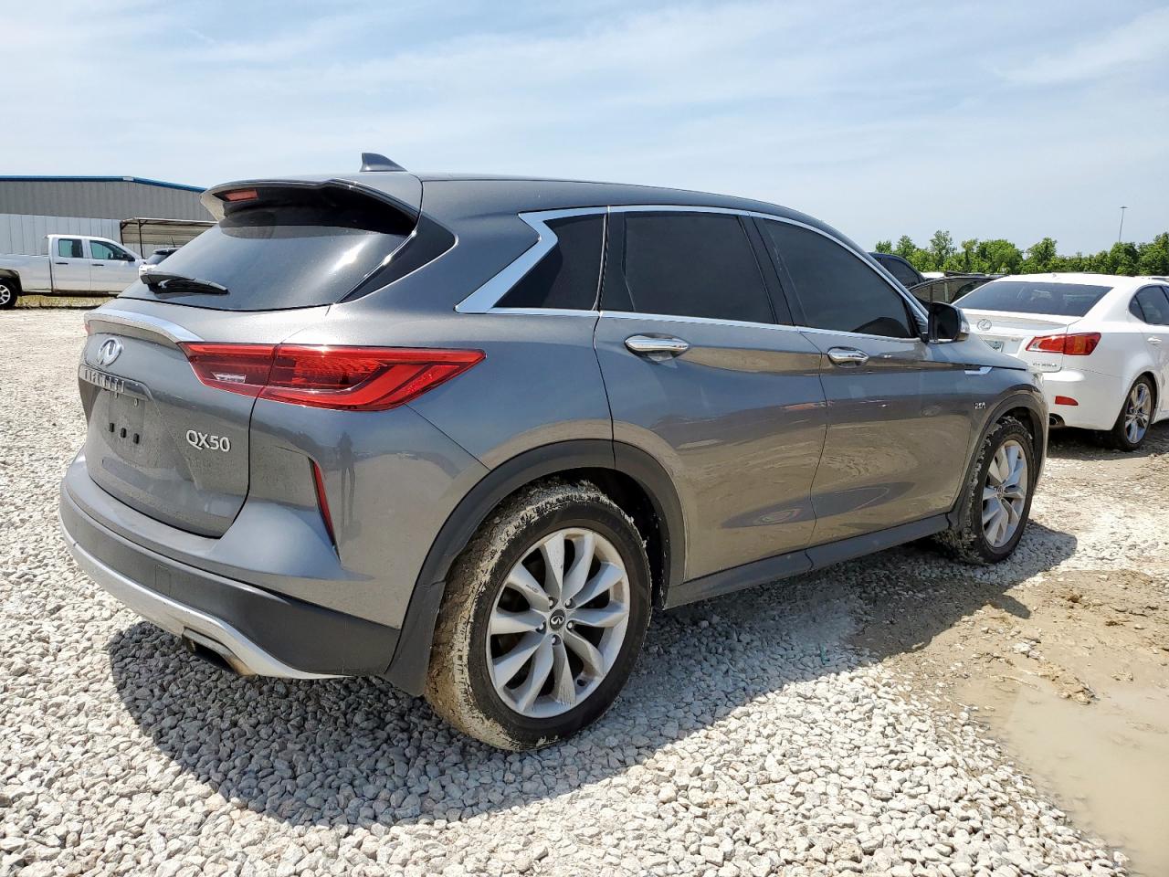 INFINITI QX50 ESSENTIAL