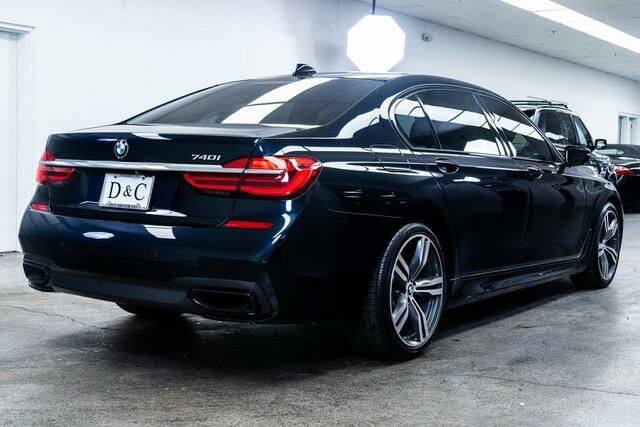2016 BMW G12 740i M-SPORT