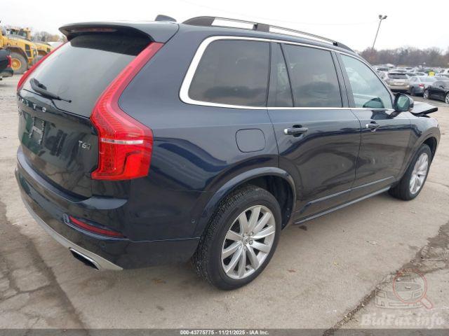 2016 VOLVO XC90 T6 MOMENTUM