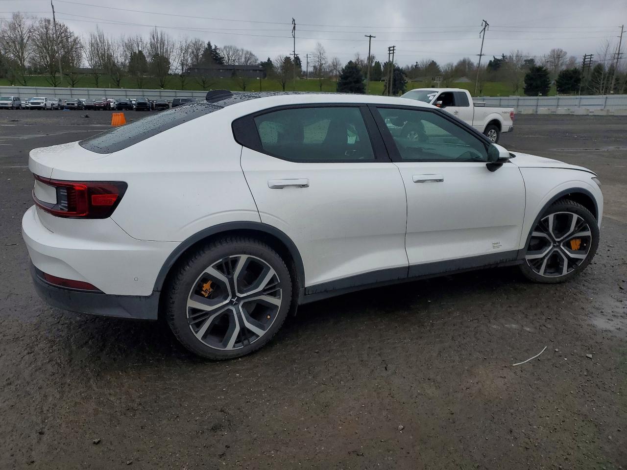 2022 POLESTAR 2 PERFORMANCE PACK