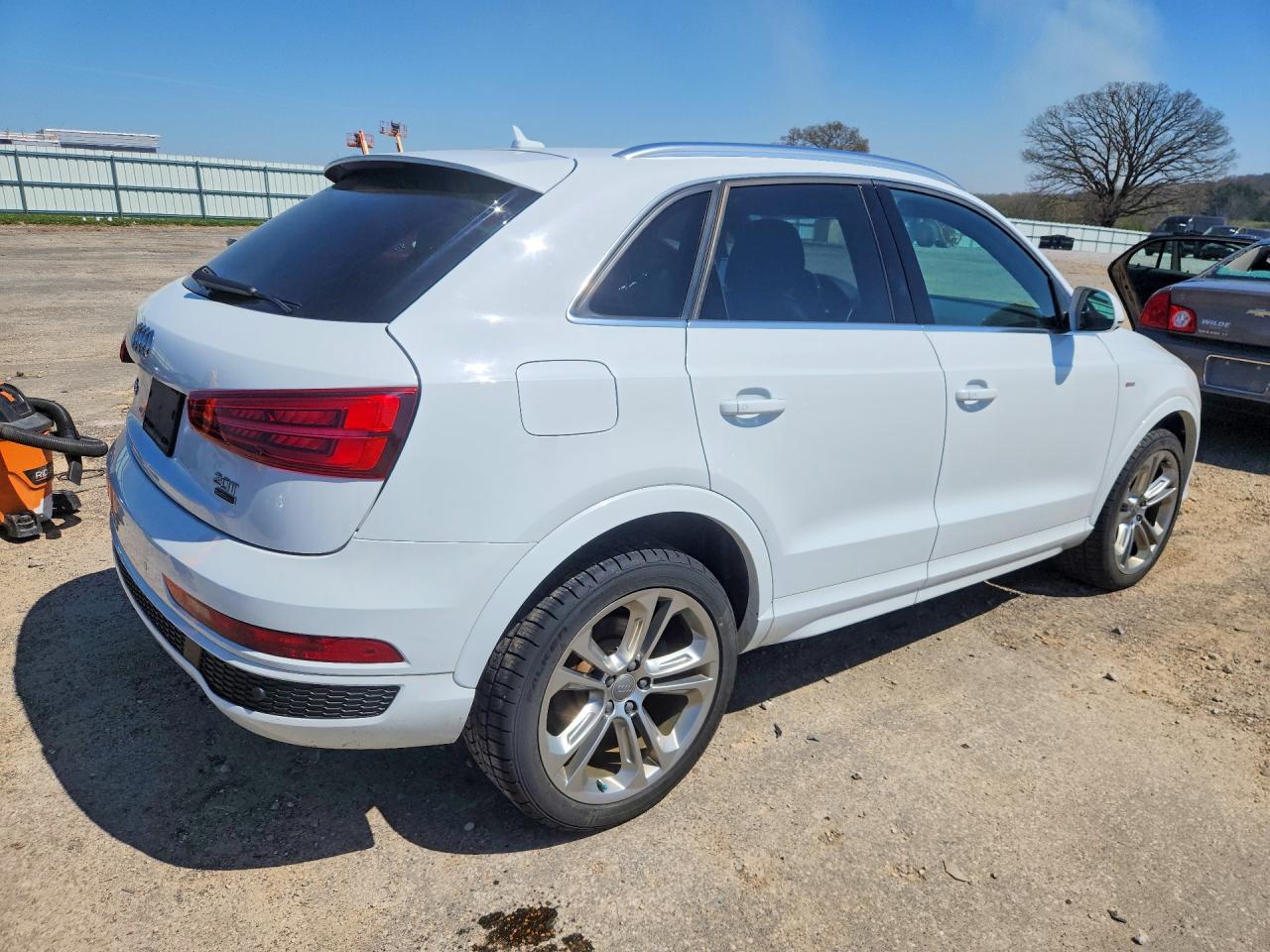 2016 AUDI Q3 PRESTIGE