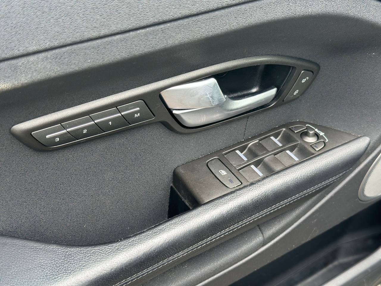 2013 LAND ROVER RANGE ROVER EVOQUE PURE PLUS