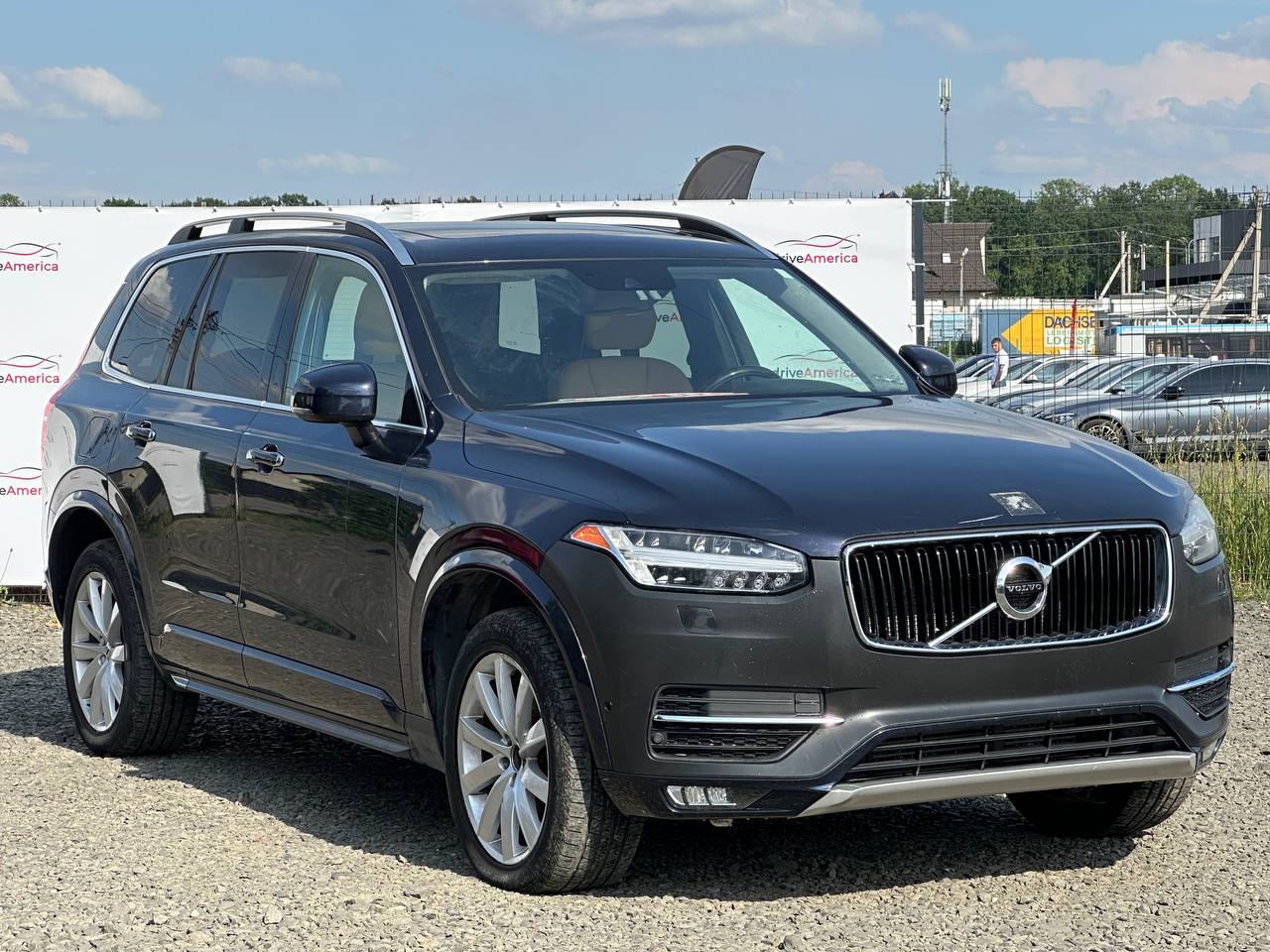 2016 VOLVO XC90 T6 MOMENTUM