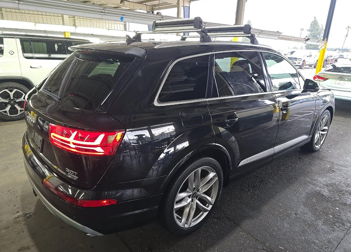 2017 AUDI Q7 PRESTIGE(ПНЕВМО+ВІСЬ)