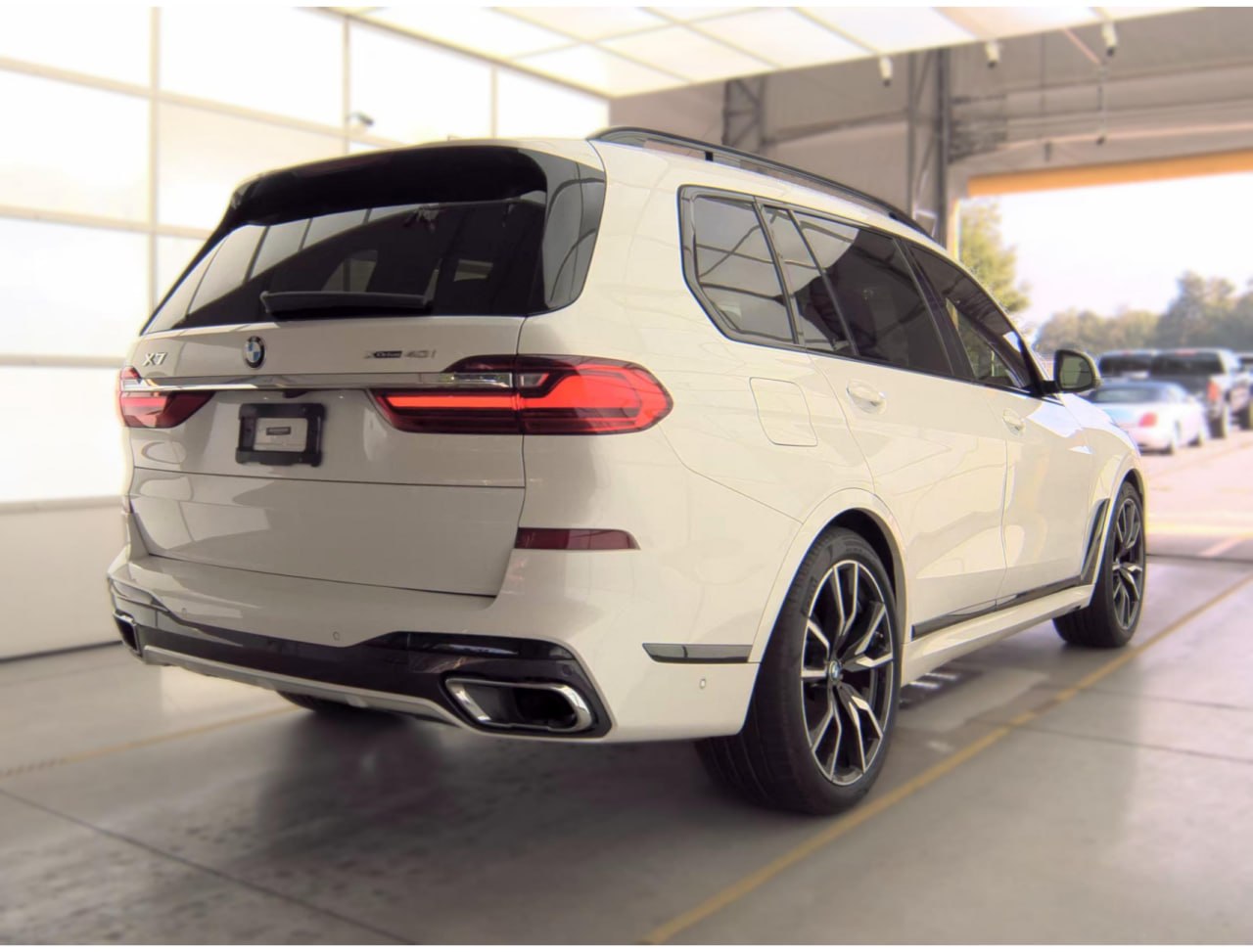 2019 BMW X7 40i M-SPORT