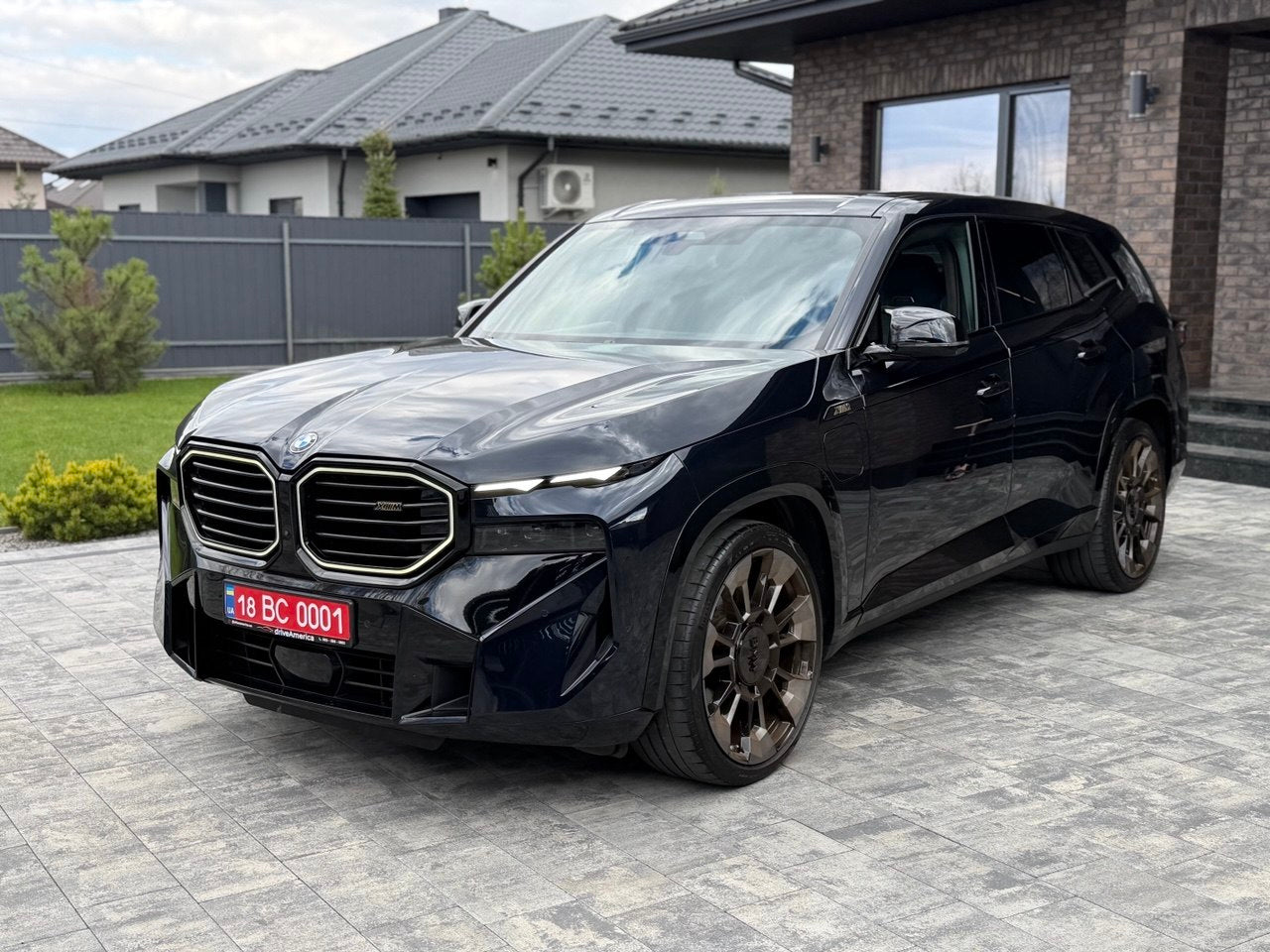 2023 BMW XM