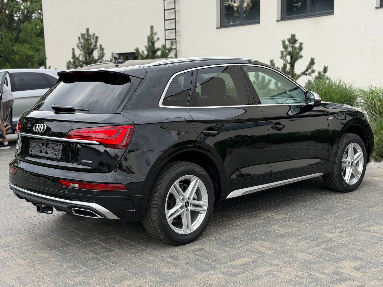 2024 AUDI Q5 HYBRID PREMIUM PLUS