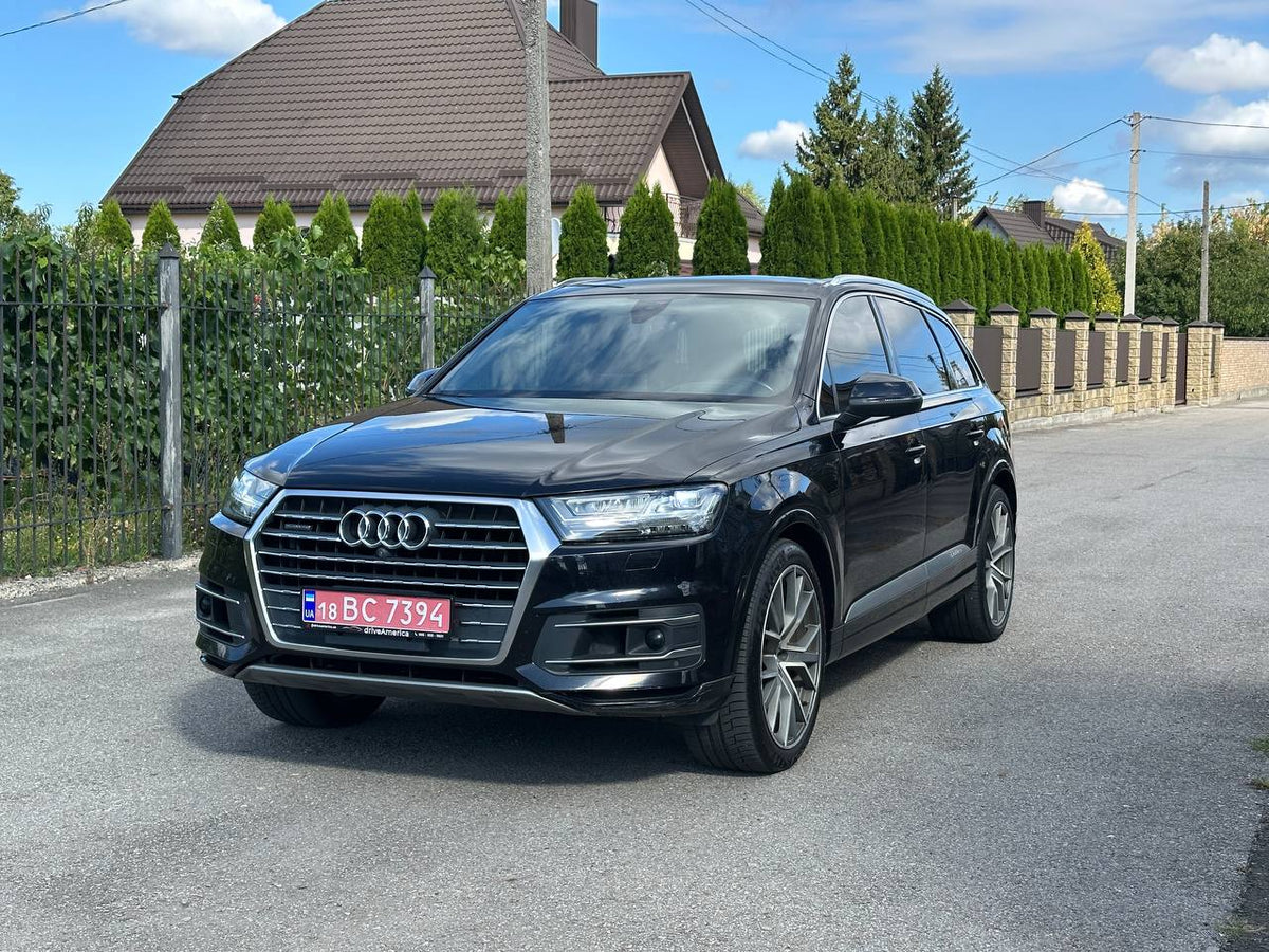 2017 AUDI Q7 PRESTIGE