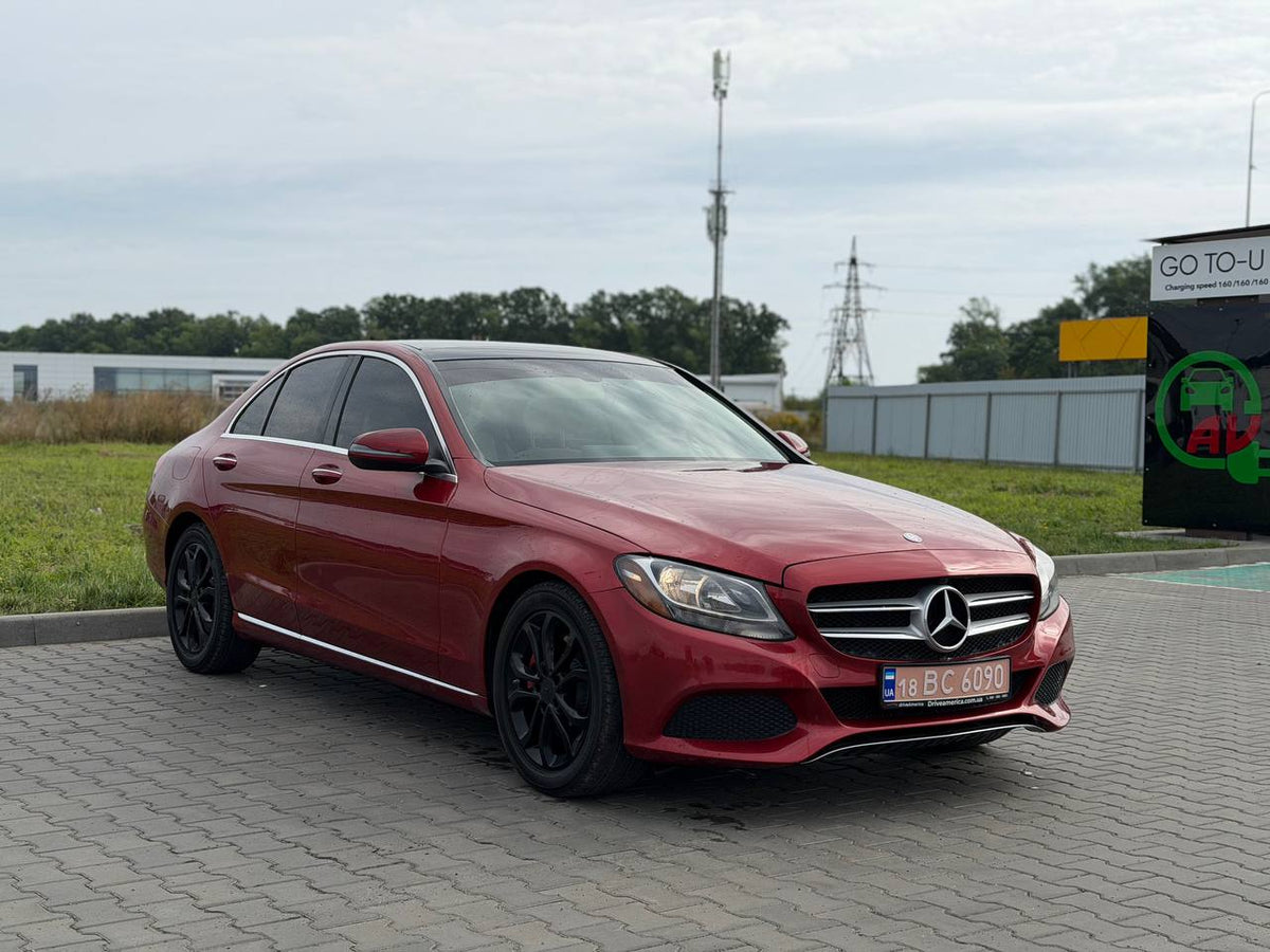 MERCEDES-BENZ C 300