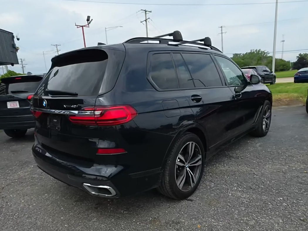 2019 BMW X7 40i M-SPORT