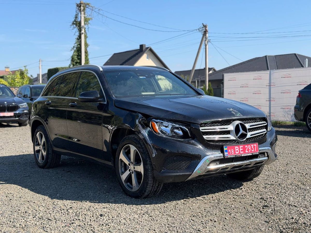 2017 MERCEDES-BENZ GLC 300 4MATIC