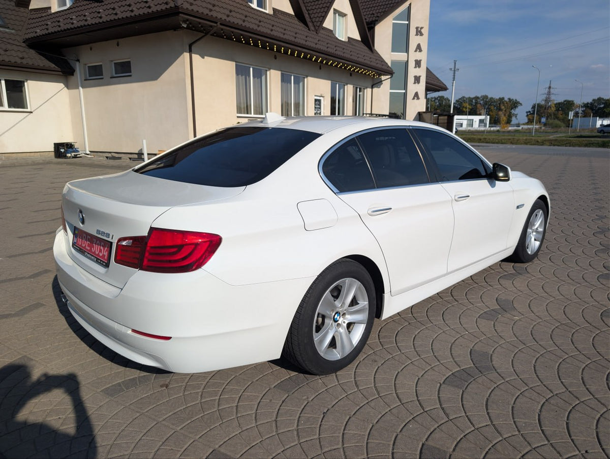 2013 BMW 528i F10