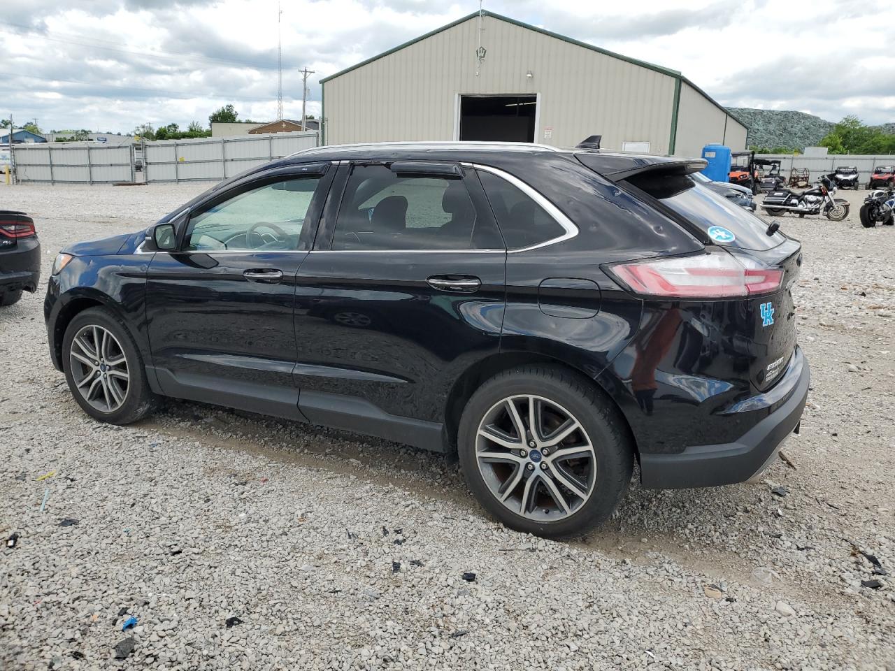 FORD EDGE TITANIUM