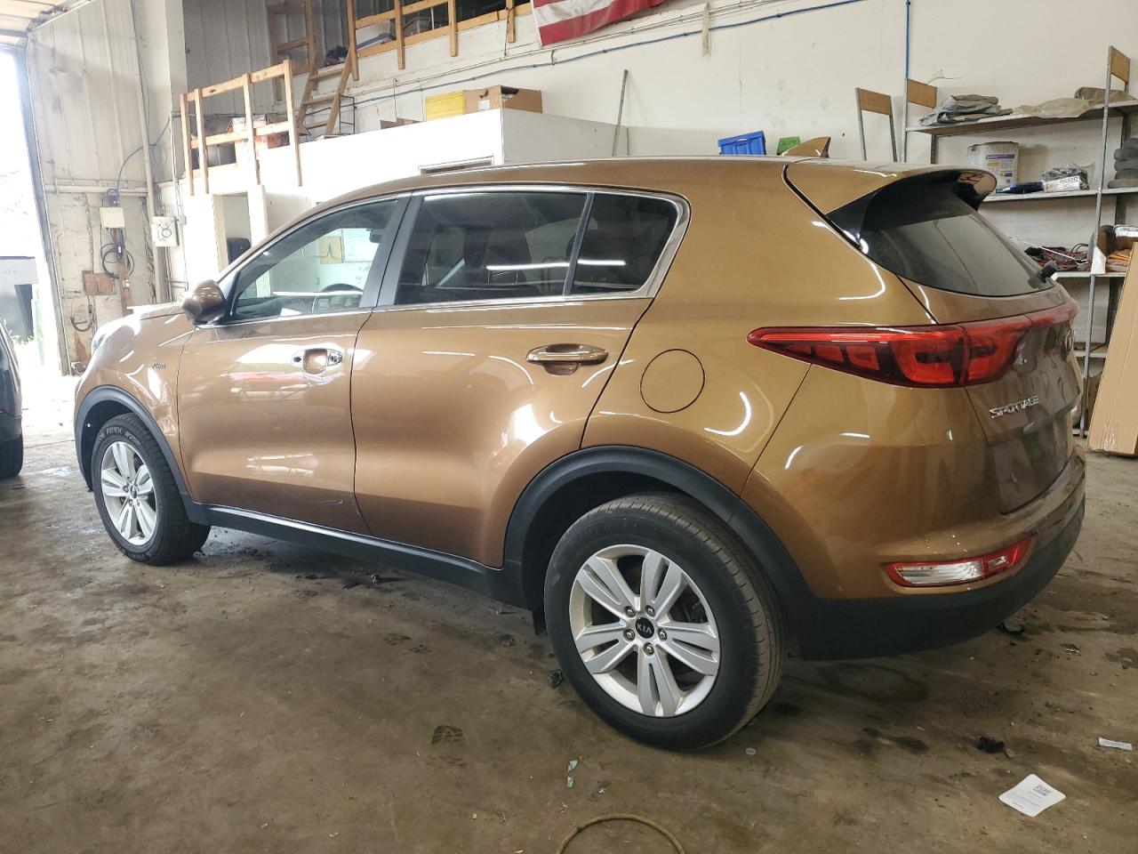 KIA SPORTAGE LX