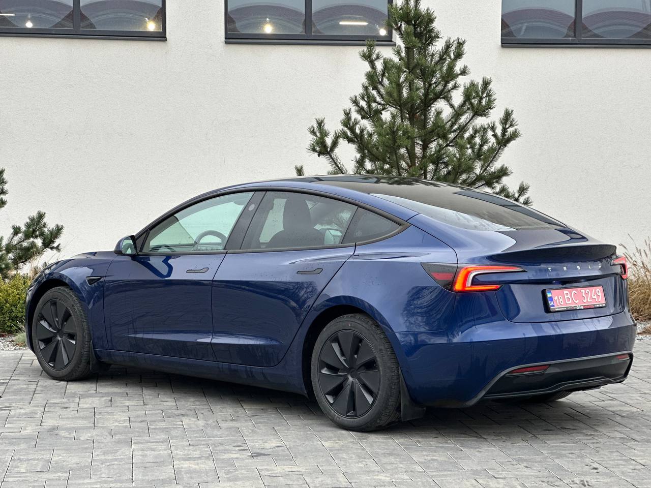 2024 TESLA MODEL 3 RWD SR