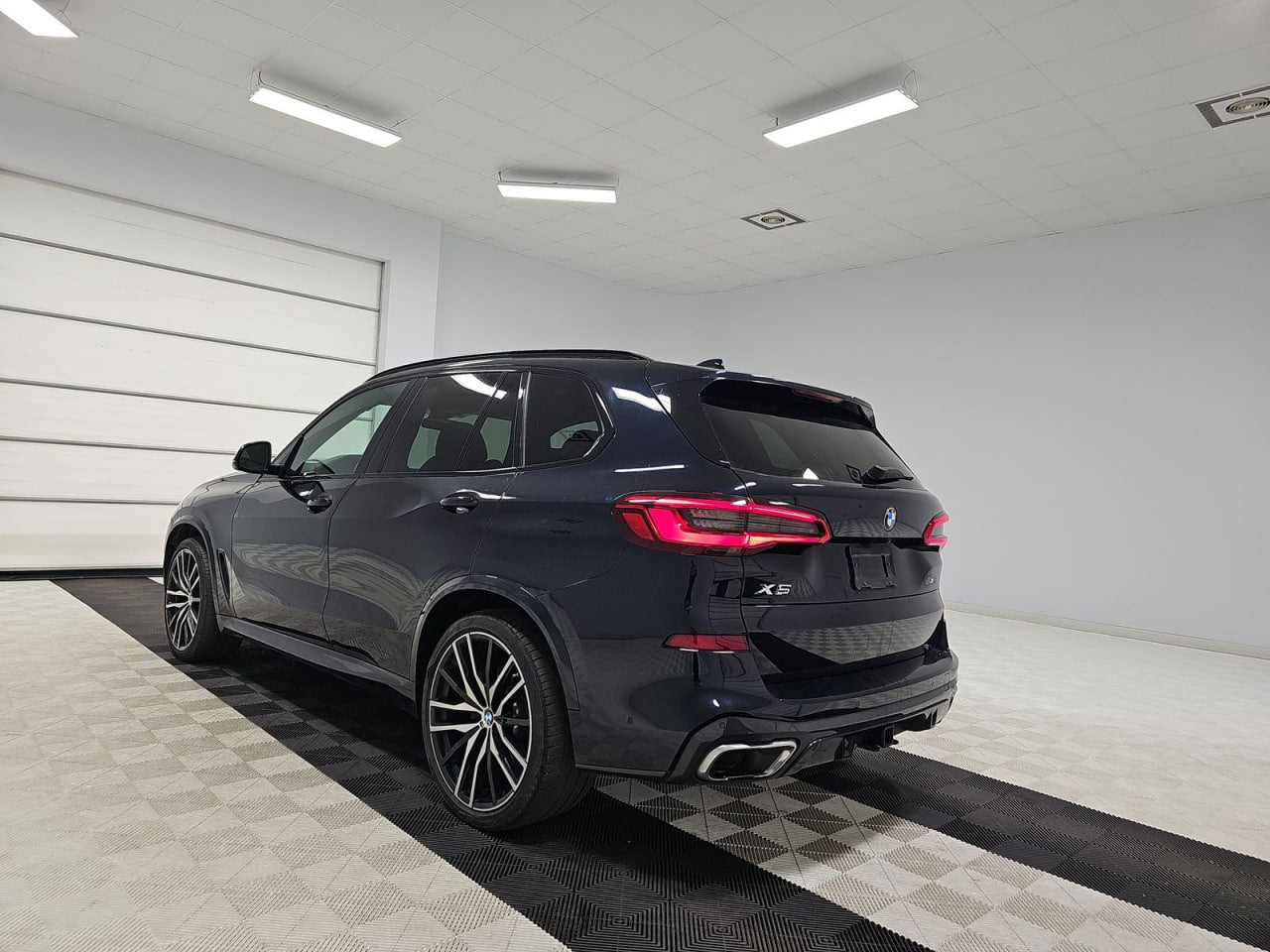 2019 BMW X5 XDRIVE 40i M-SPORT