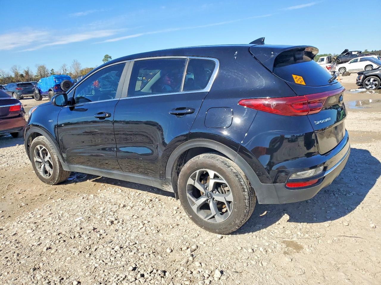 2022 KIA SPORTAGE LX