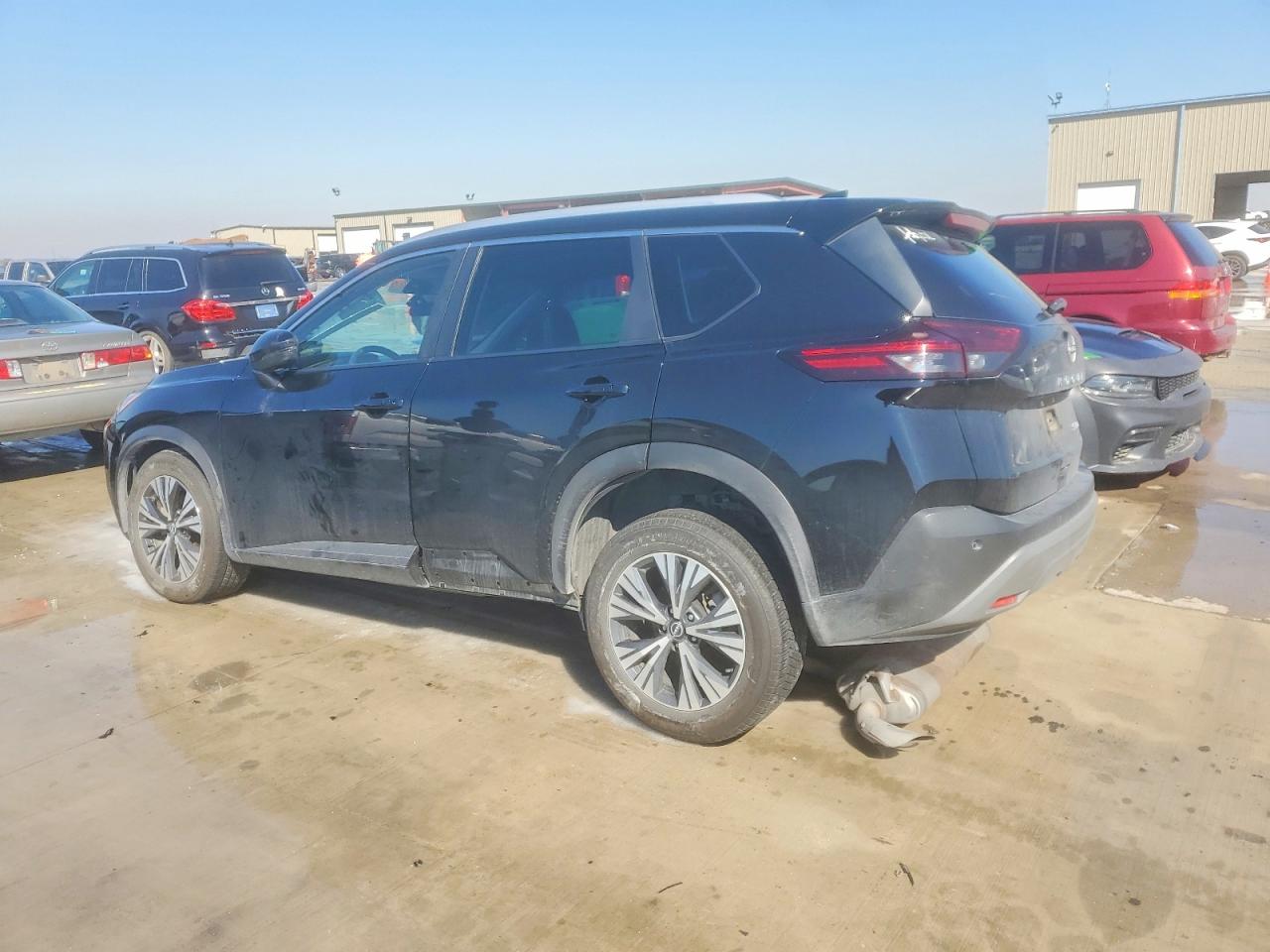 2022 NISSAN ROGUE SV