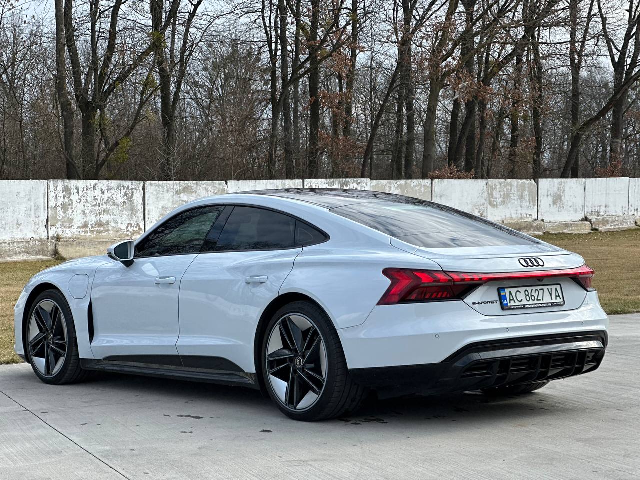 2023 AUDI E-TRON GT PREMIUM PLUS