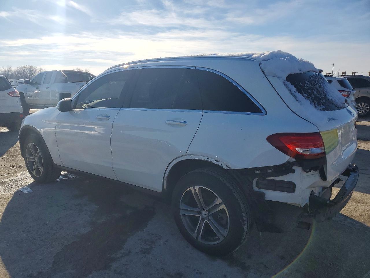 2016 MERCEDES-BENZ GLC 300 4MATIC