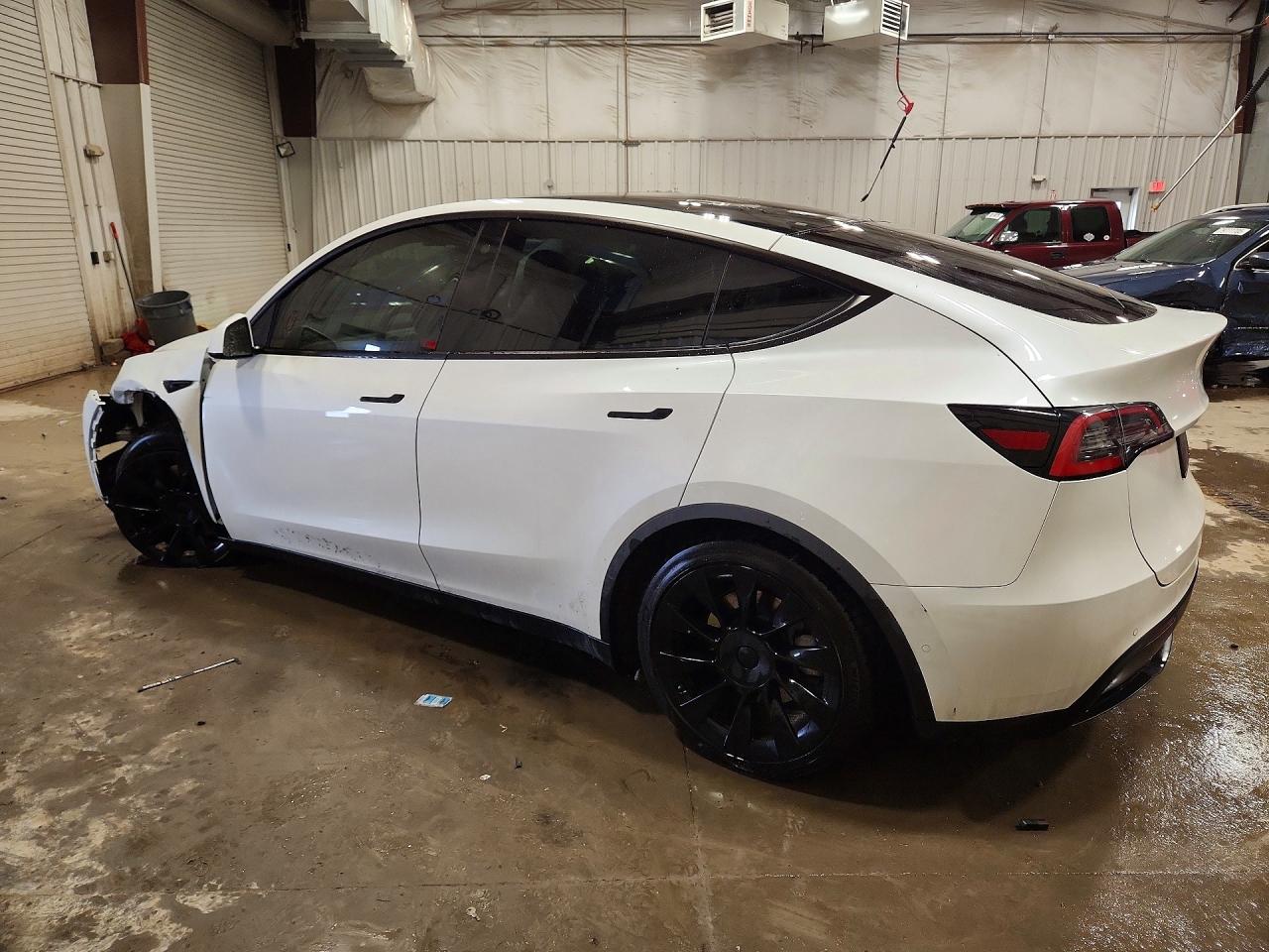 2022 TESLA MODEL Y LR AWD