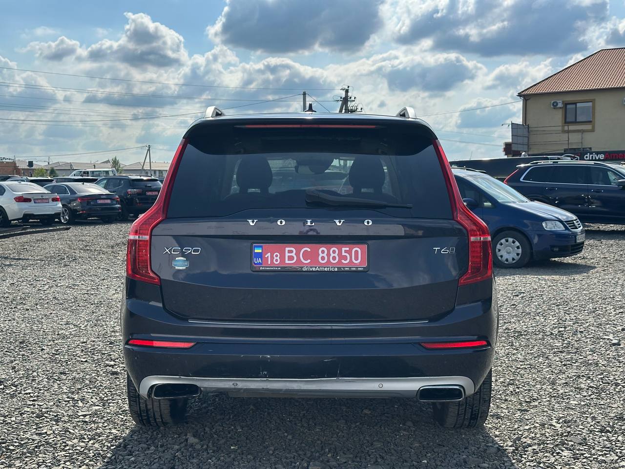 2016 VOLVO XC90 T6 MOMENTUM