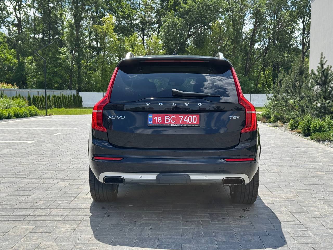 2016 Volvo XC90 T8 Plug-in hybrid