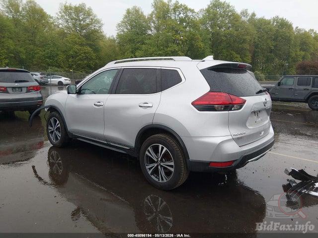 2017 NISSAN ROGUE SL