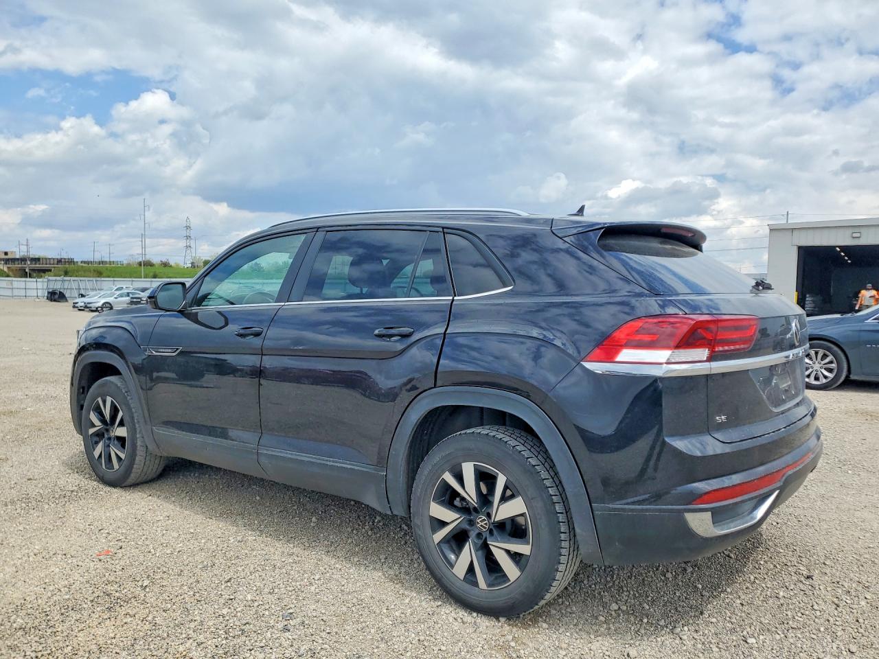 2022 VOLKSWAGEN ATLAS CROSS SPORT SE
