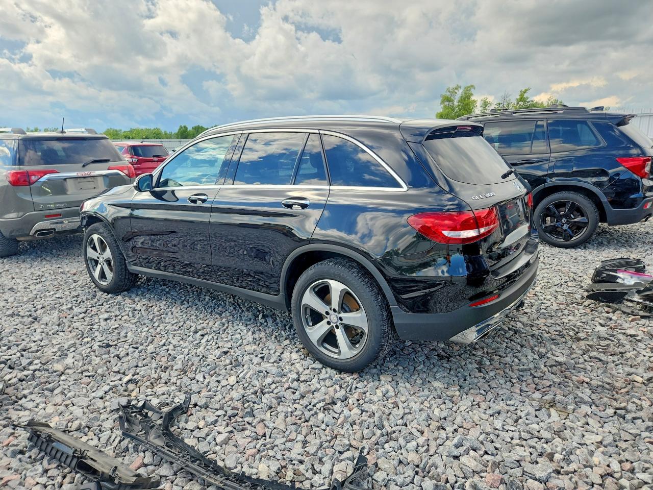 2017 MERCEDES-BENZ GLC 300 4MATIC