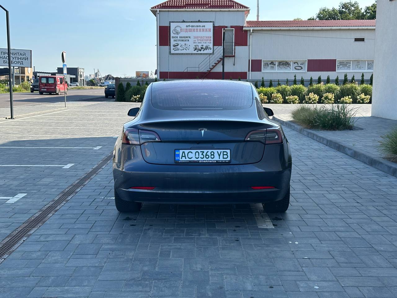 2018 TESLA MODEL 3 LR RWD