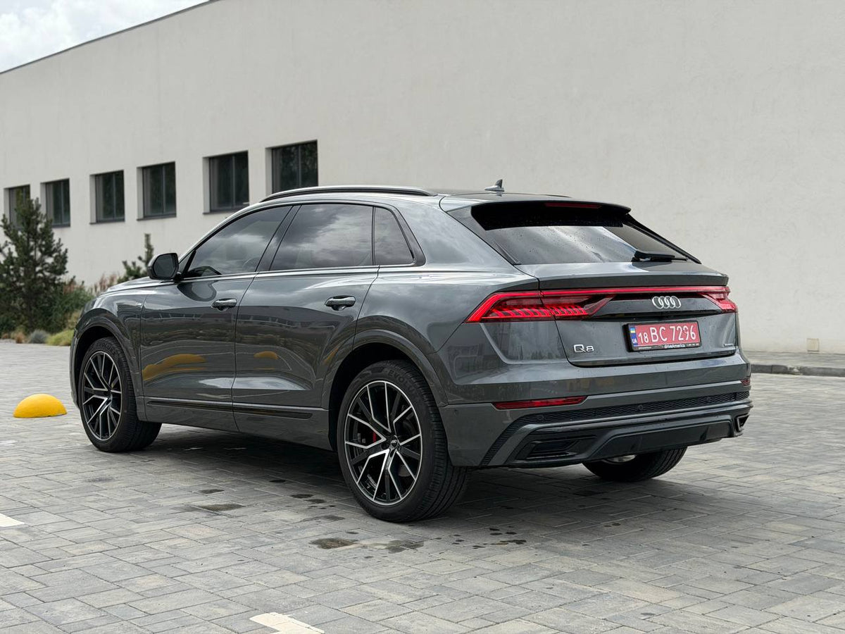 2020 AUDI Q8 S-LINE(ПНЕВМА)