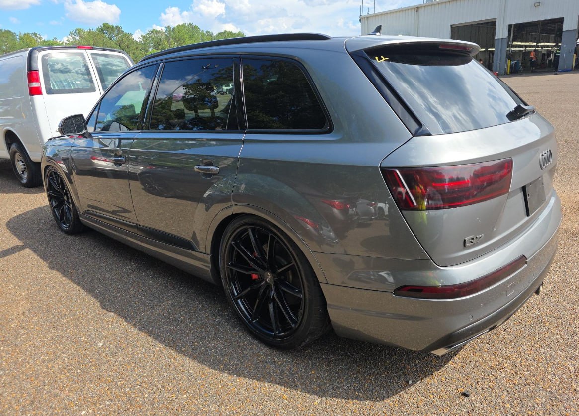 2017 AUDI Q7 PRESTIGE(ПНЕВМА+ВІСЬ)