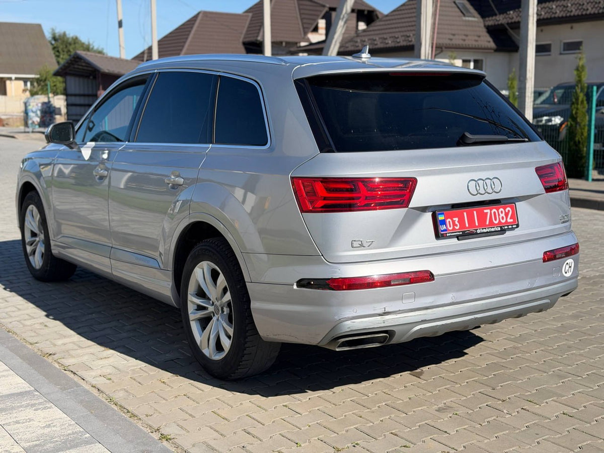2017 AUDI Q7 PREMIUM