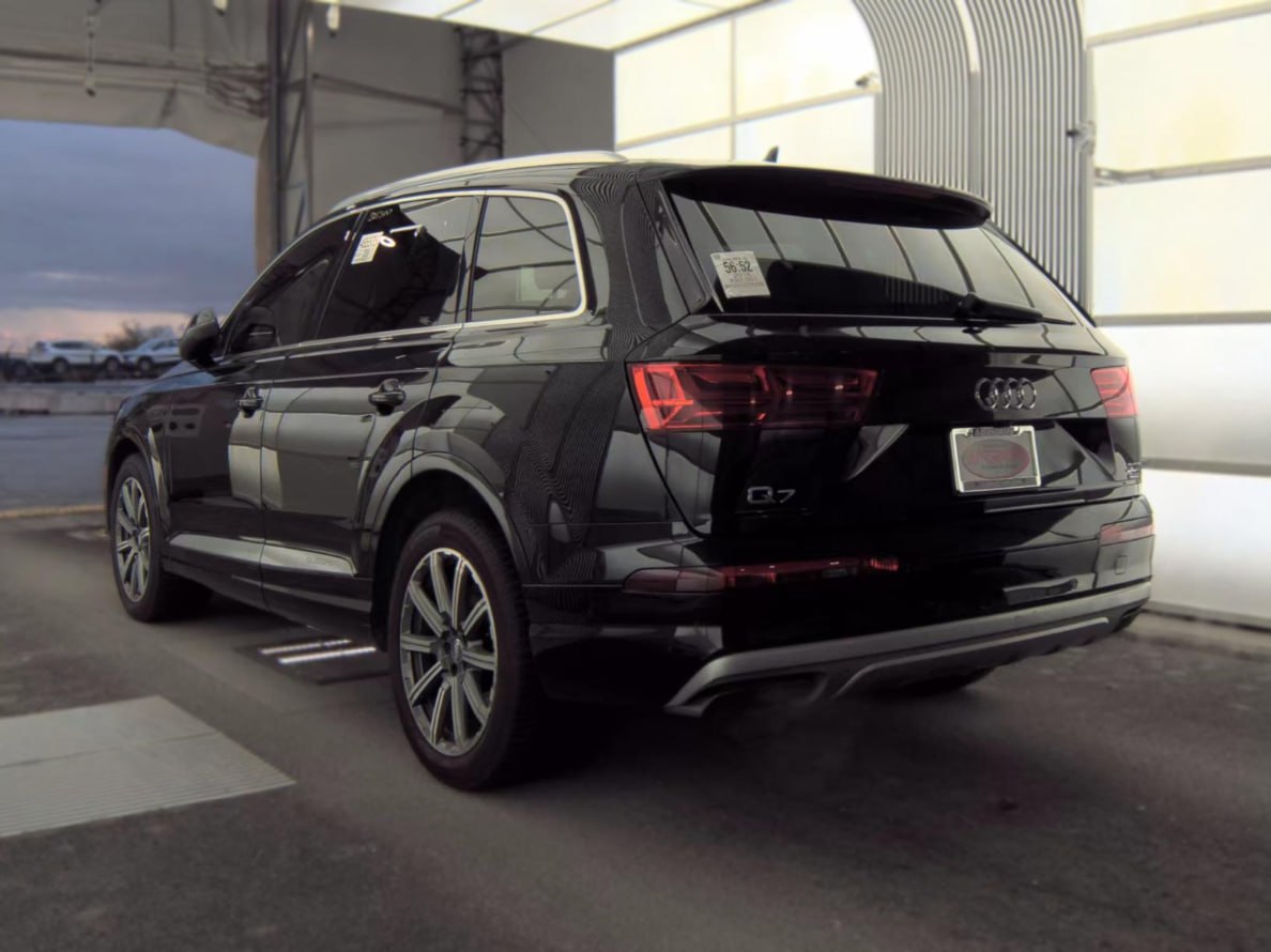 2018  AUDI Q7 PRESTIGE