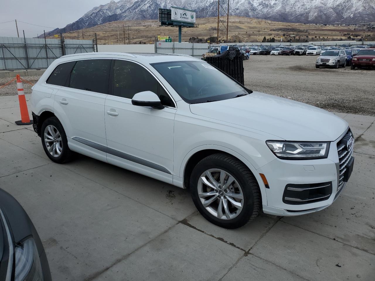 AUDI Q7 PREMIUM PLUS