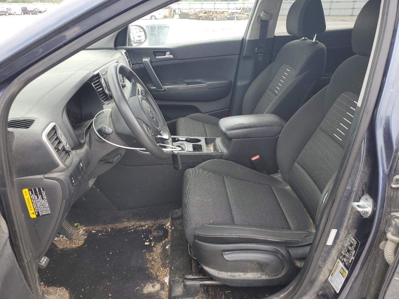 KIA SPORTAGE LX