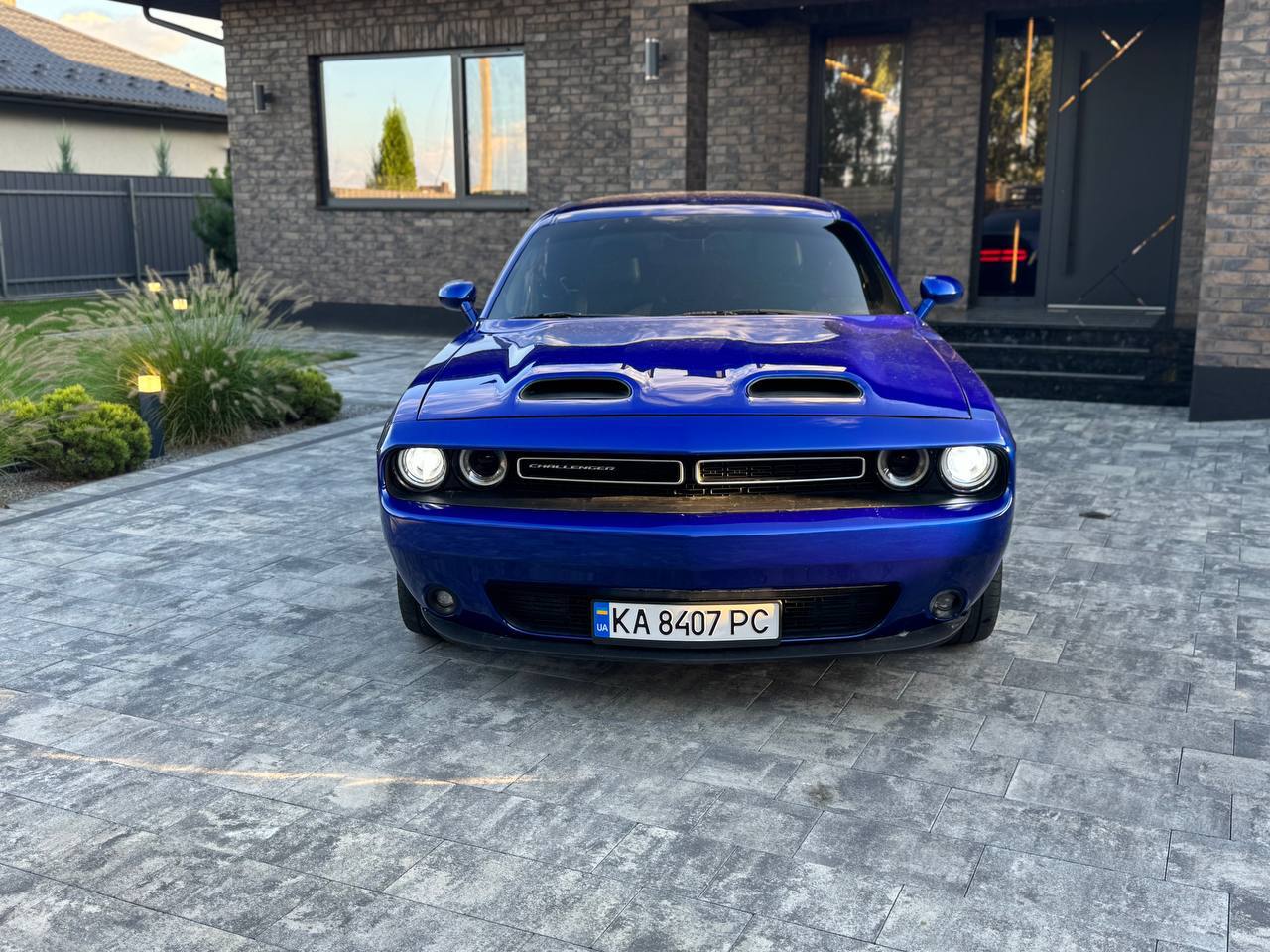 DODGE CHALLENGER